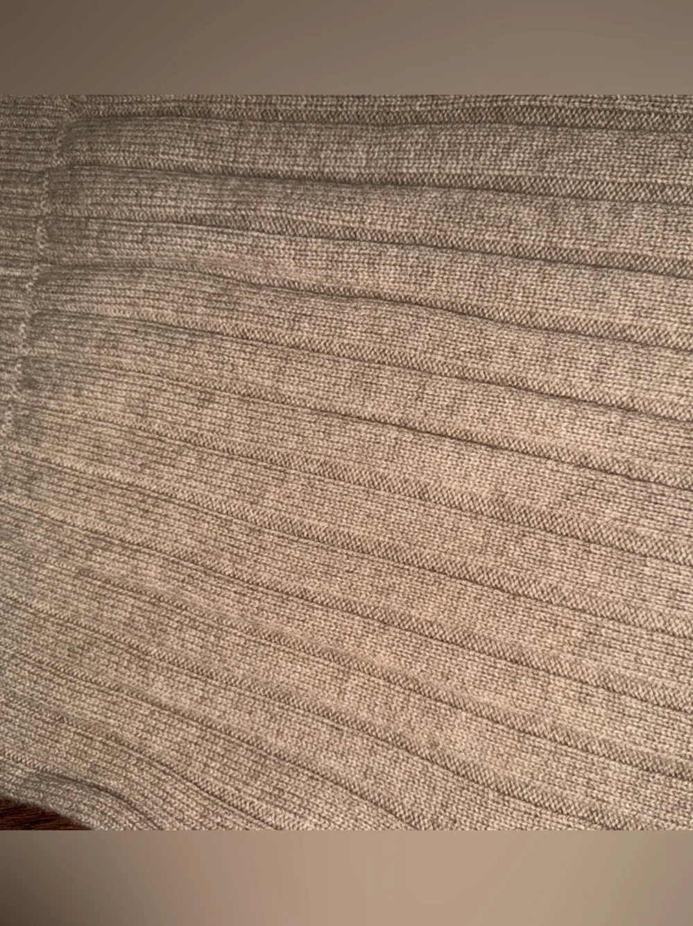 Rare center logo Tory Burch cashmere turtleneck knit $1200 M designer spring
